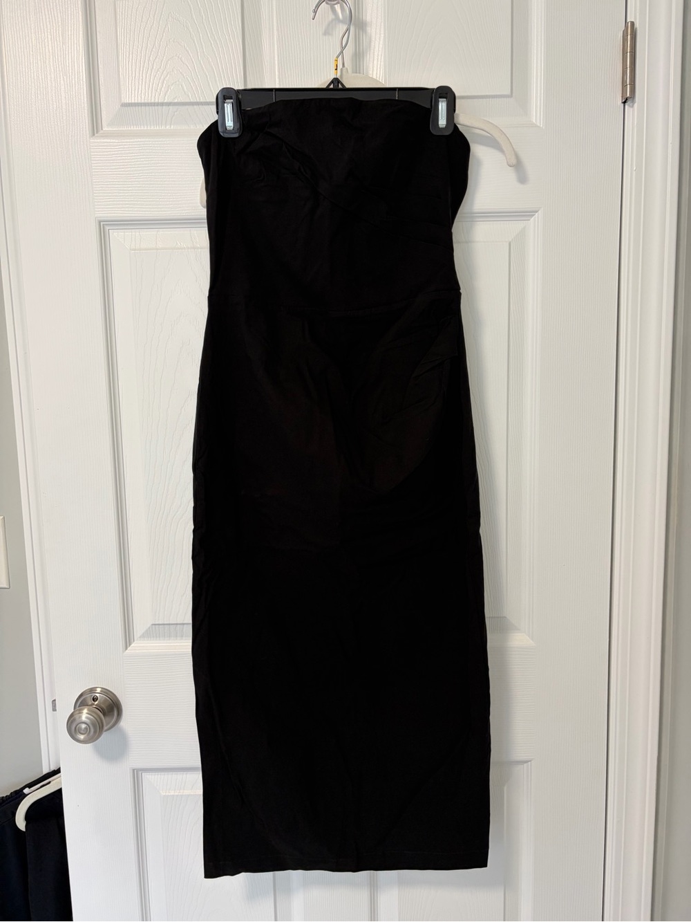 nine britton Strapless Black Midi Dress
